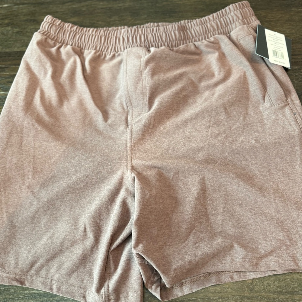 Beyond Yoga Men’s Shorts Truffle Heather XL